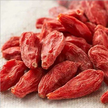 Low Pesticide Dried Goji Berries 220pcs Per 50g